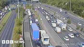 Multi-vehicle crash causes motorway hold-ups