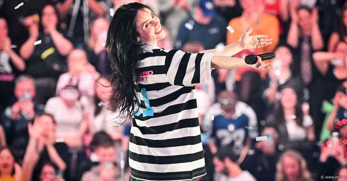 Fans zijn massaal verontwaardigd als Billie Eilish ‘I wish I was special’ zingt. ‘You are, Billie!’, schreeuwen ze terug