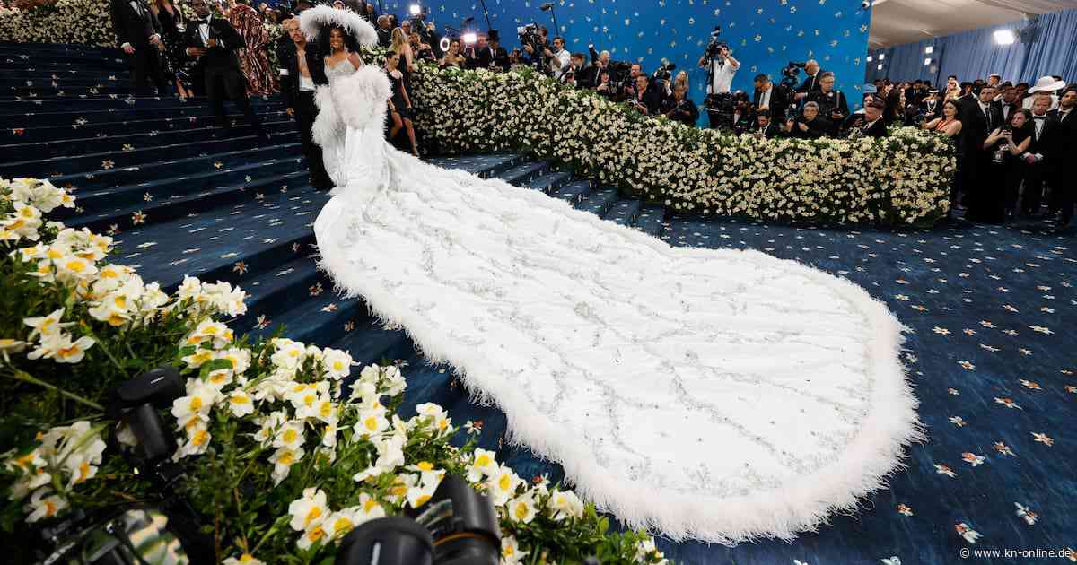 Met-Gala 2025 in New York: Rihanna überrascht mit Babybauch