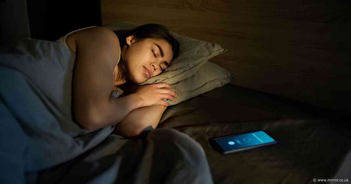 Doctor warns of weight gain and higher stress if you are not asleep by this time