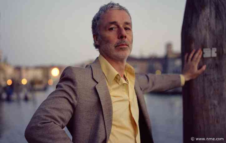 Baxter Dury tells us about teaming up with Paul Epworth for ‘Allbarone’: “I was born into chaos, he framed that”
