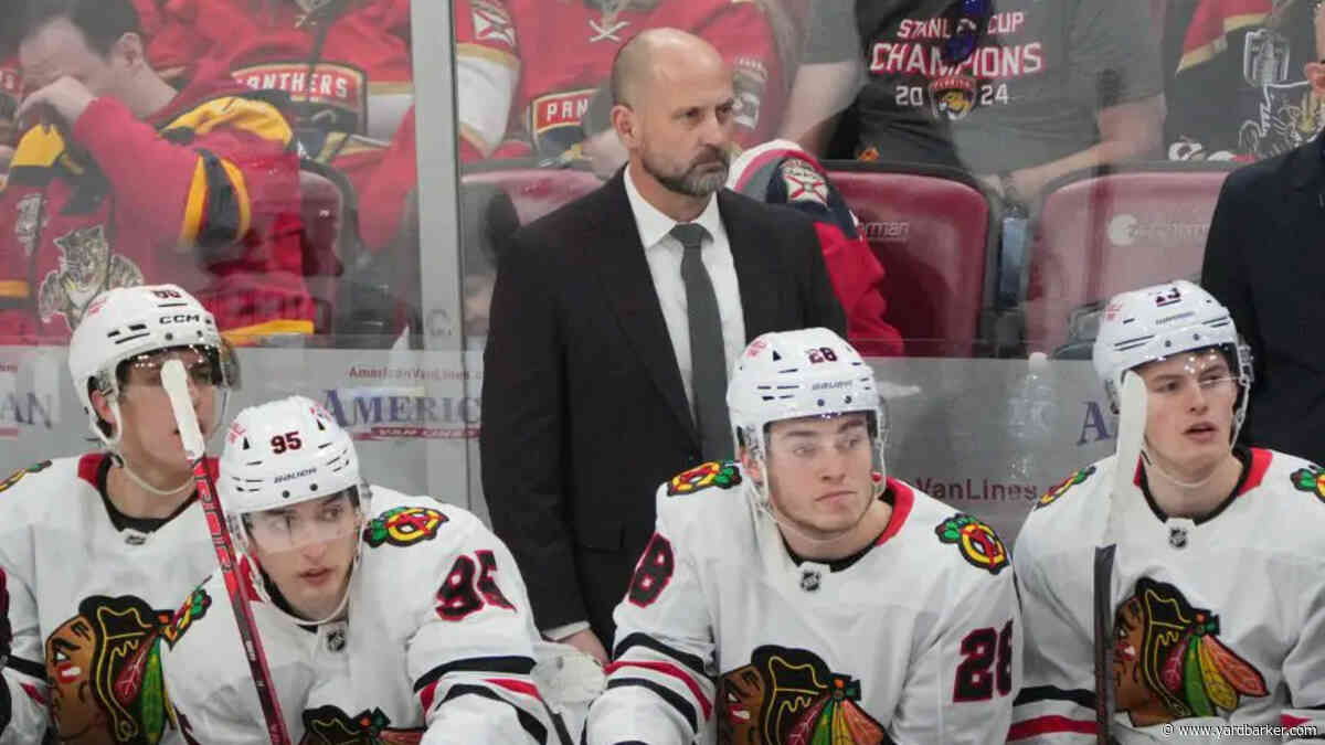 Chicago Blackhawks GM makes hint at keeping Anders Sorenson as head coach