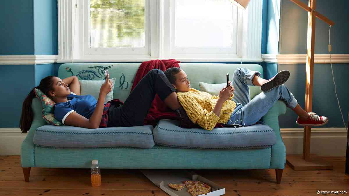 Sharing Internet With Roommates? Read This First.