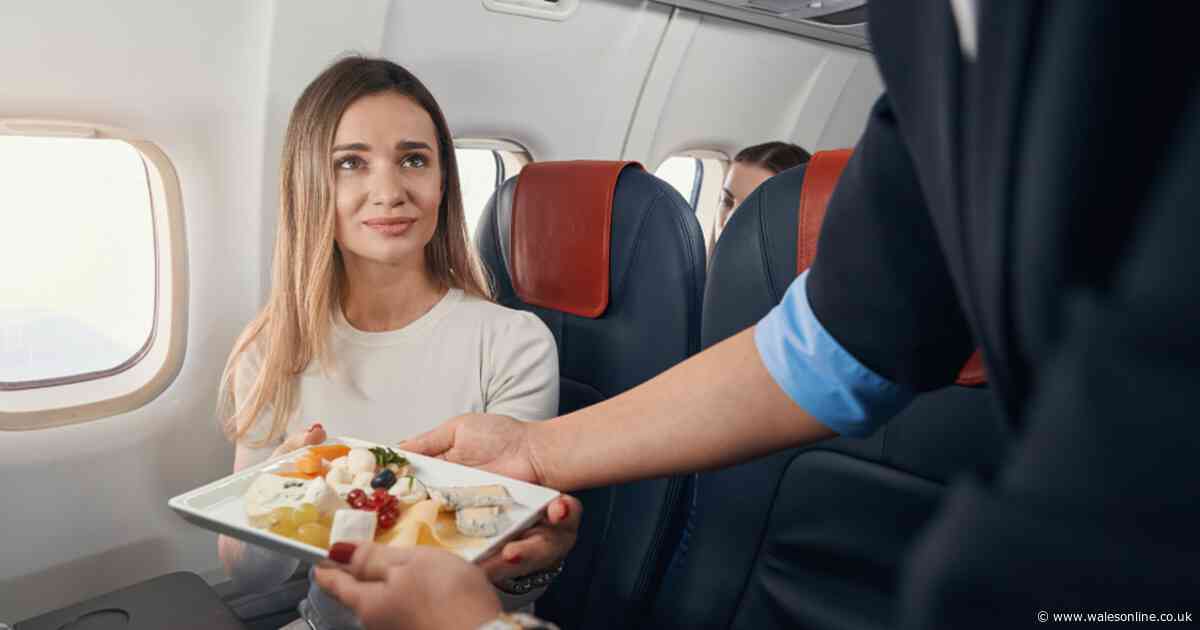 These are the airlines which give you free food and drink on board flights
