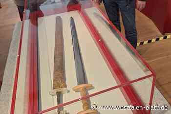Schlangenschwert: Ausstellung in Fürstenberg