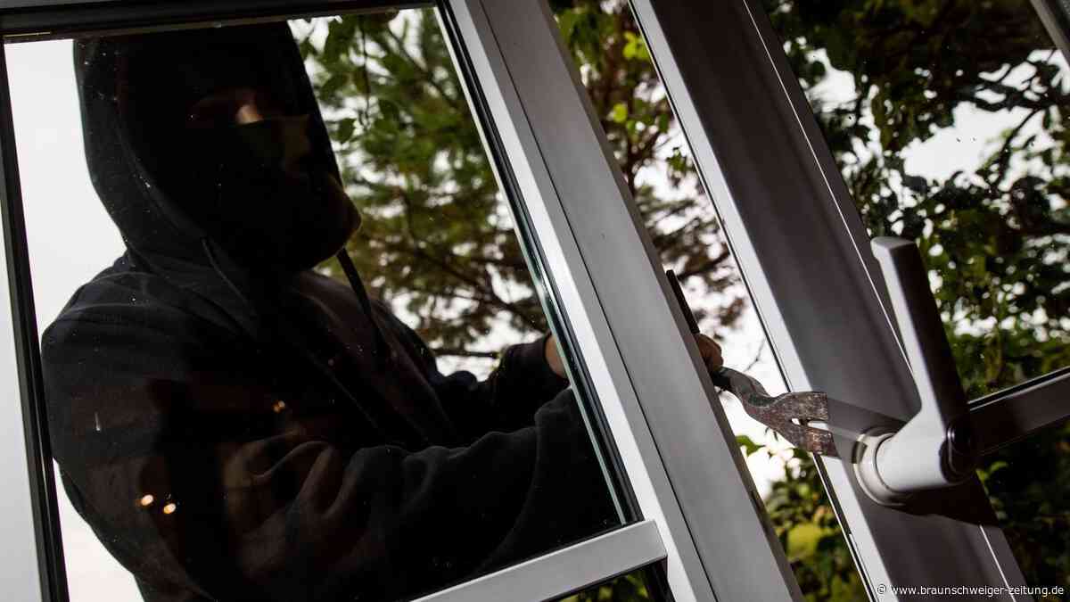 Diebe stehlen Heizkörper und 60 Meter Geländer in Cremlingen