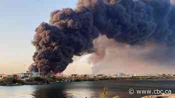 Port Sudan airstrikes cause explosions, put humanitarian aid deliveries at risk