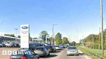 Man questioned after pedestrian dies in car crash