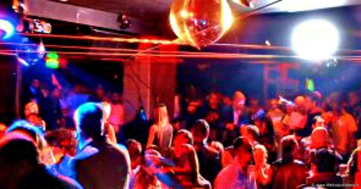 Si finge organizzatore di eventi e violenta una diciottenne in discoteca a Milano, arrestato 29enne