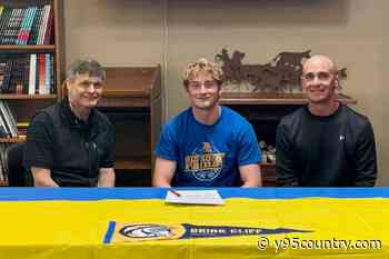 Kemmerer Wrestler Graison Kelley Signs with Briar Cliff Univ.