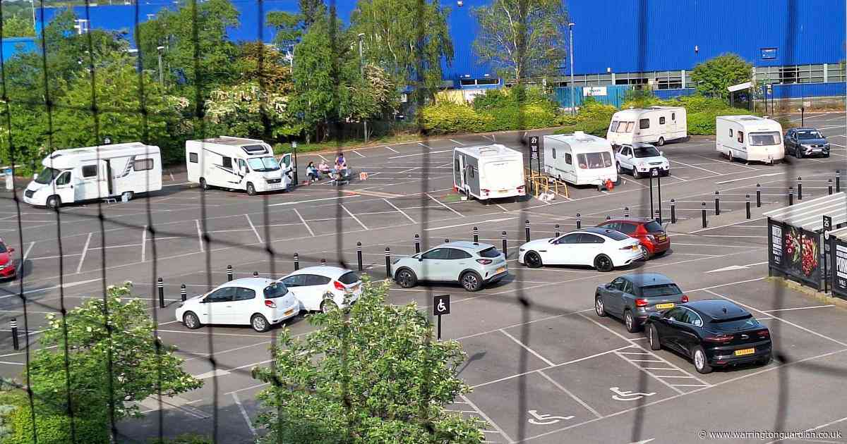 Traveller caravans pitch up unauthorised on shop car park in Warrington