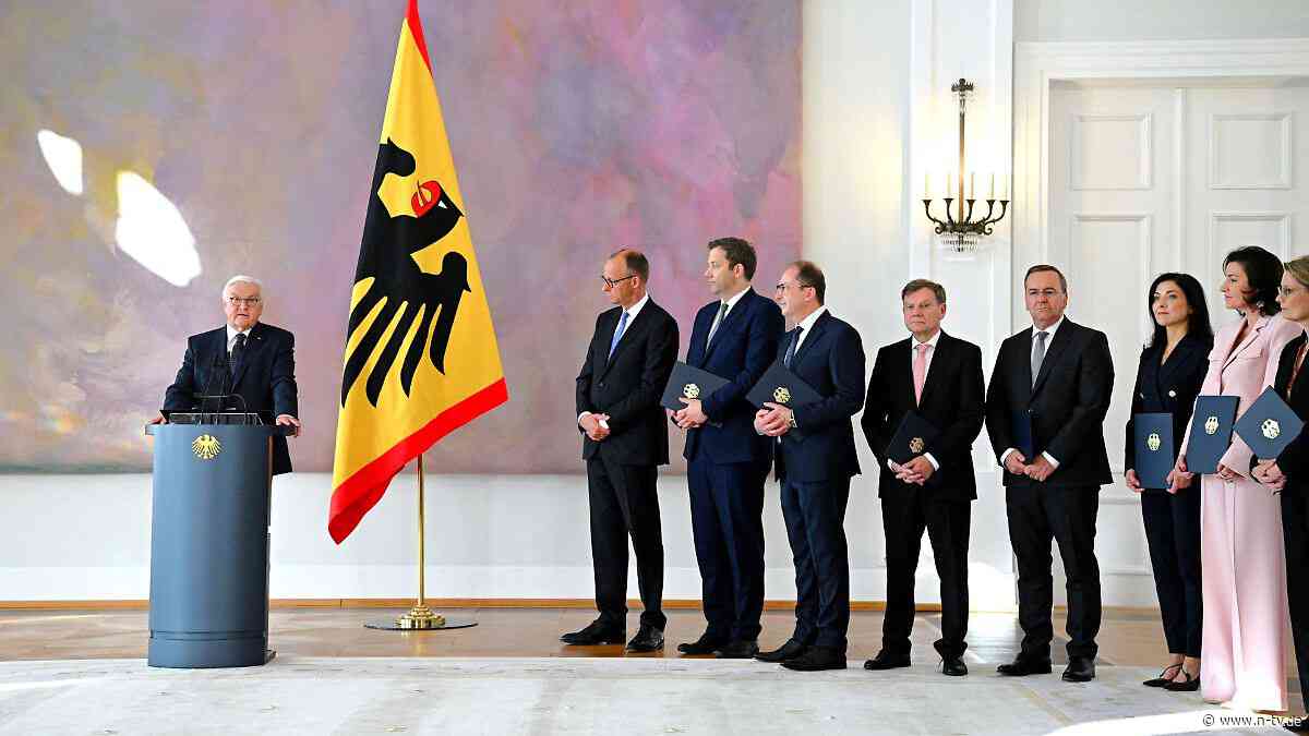 "Das ist ehrenwert und mutig": Steinmeier ernennt Minister "in einer schwierigen Zeit"