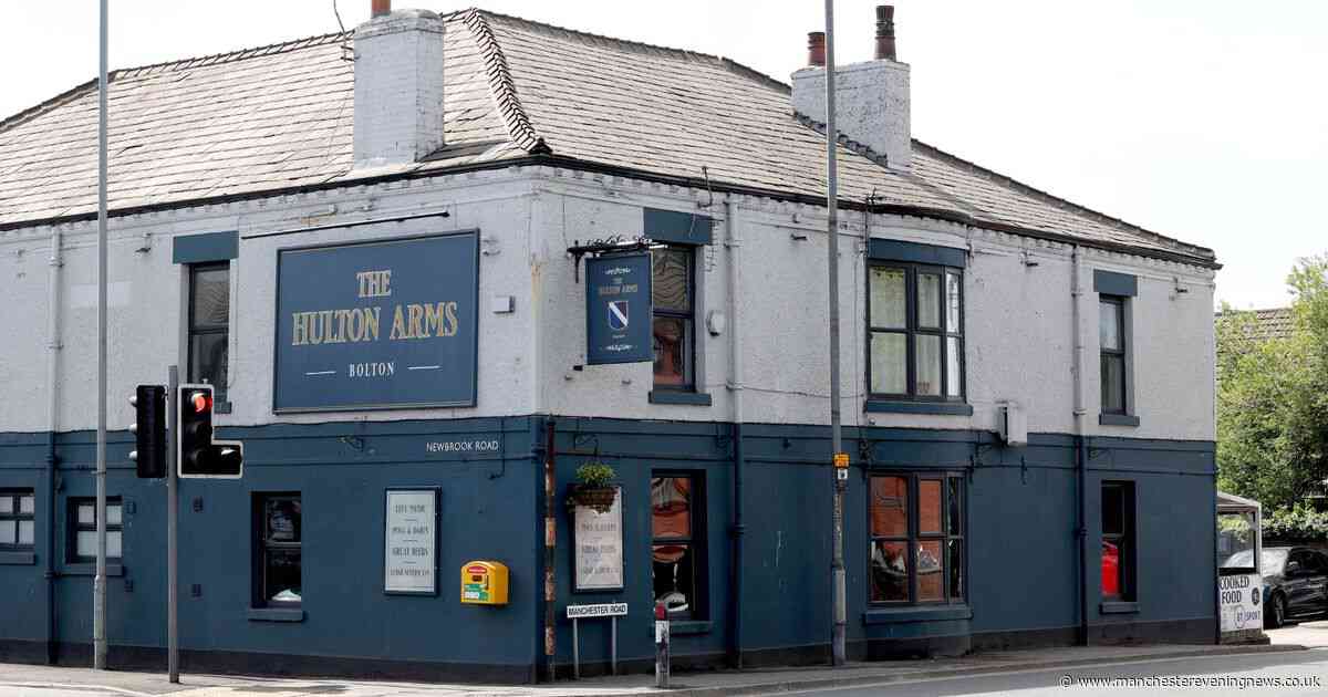 Pub slammed by customer for 'disgusting' service and 'incompetent staff' serves up CCTV response