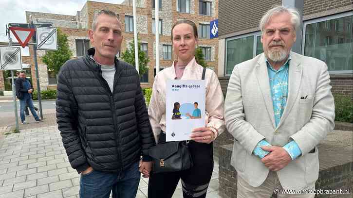 Woonwagenbewoners doen aangifte tegen gemeente Breda: 'Bagger komt boven'