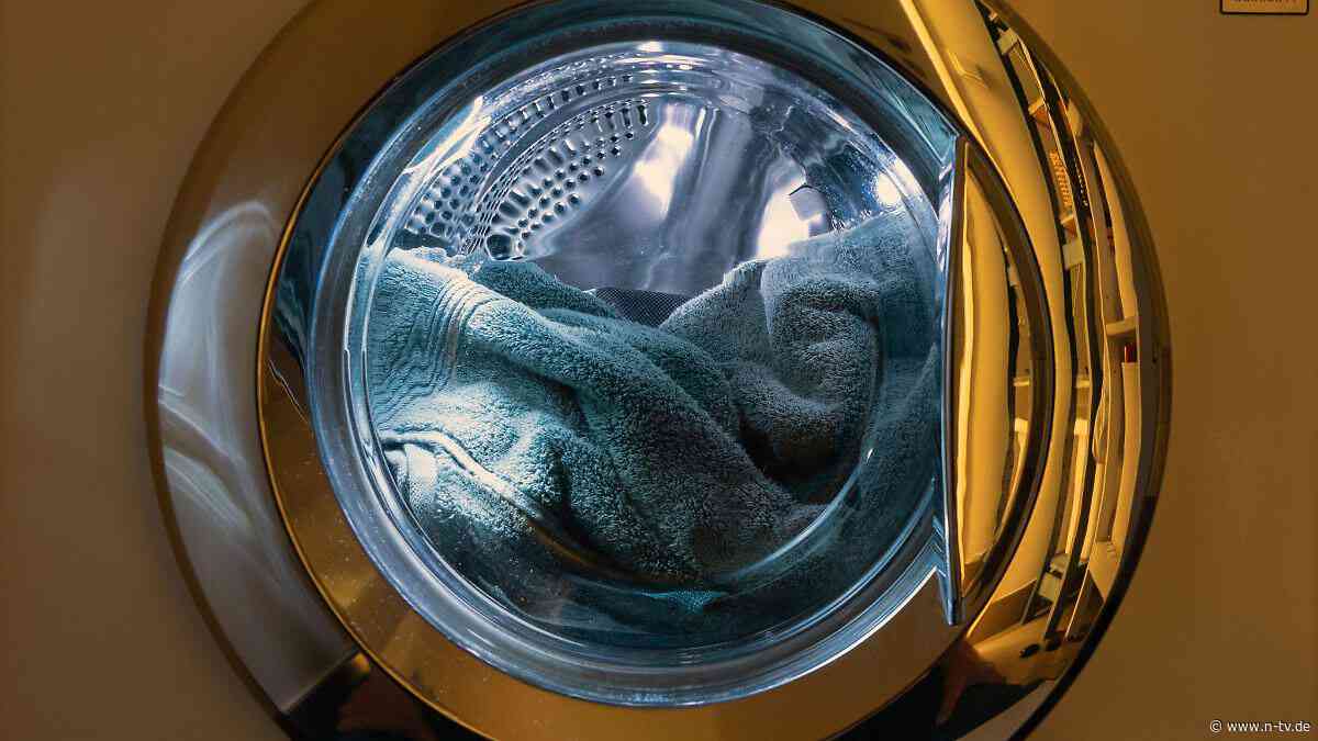Nachhaltiger Leben: Die Waschmaschine am Warmwasser: Wie viel Strom spart das?