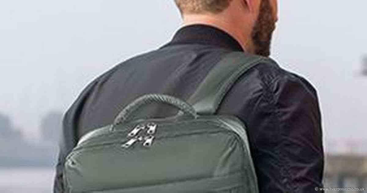 Ryanair cabin bag that's 'comfy on the shoulders' slashed to £16.99 at Amazon