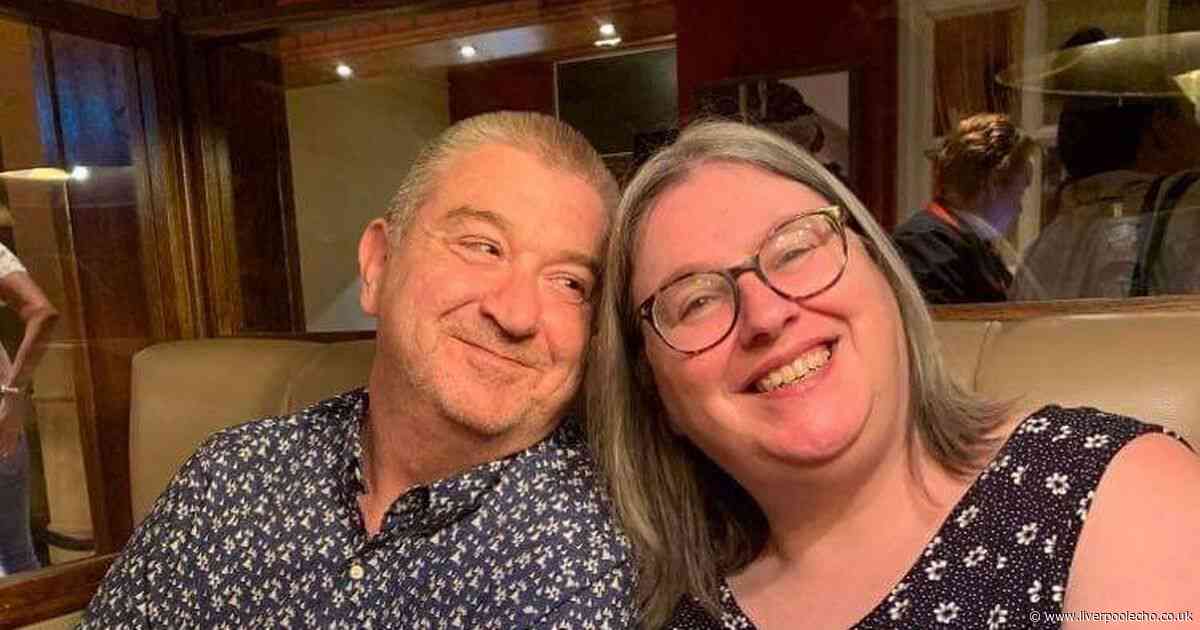 Woman thanks kind strangers for what they did outside cafe