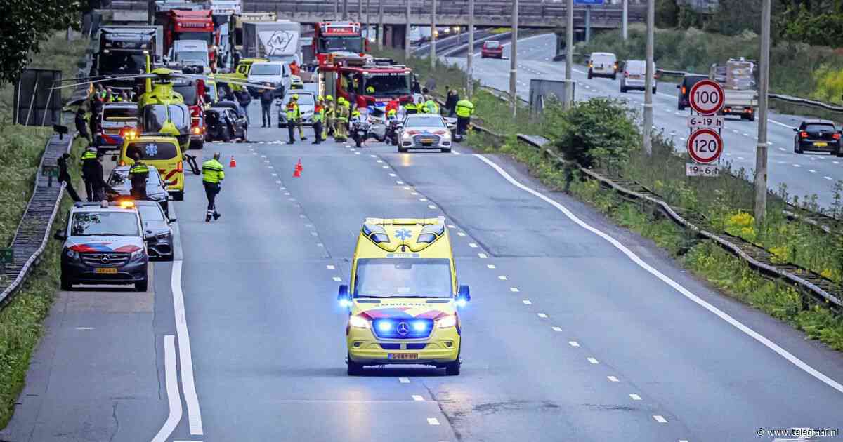 Zes gewonden bij ongeluk op A20, drie van hen aangehouden