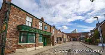 ITV Coronation Street star has 'unexpected accident' at home