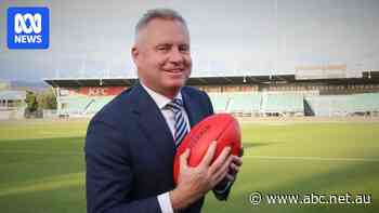 That the federal Liberals considered ditching support for the stadium says a few things