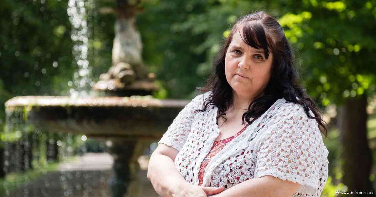 'I left my husband of 15 years and 3 kids after chance encounter at hotel pool'