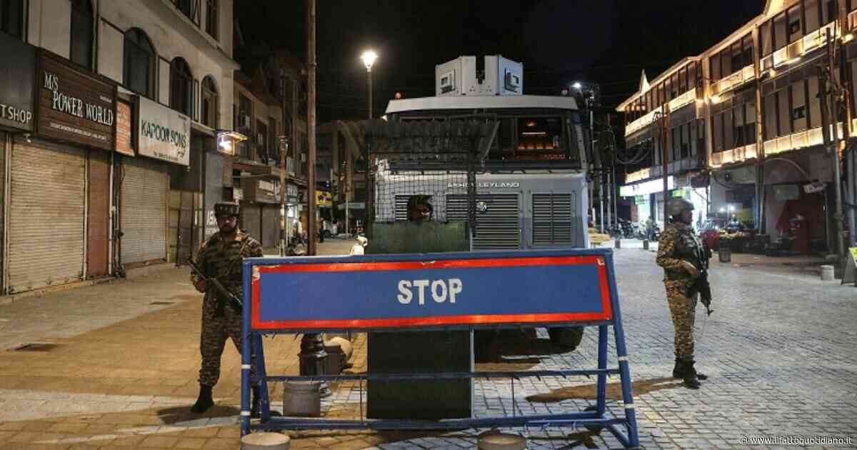 L’India attacca il Pakistan: “Colpiti 9 siti di terroristi”. Islamabad risponde al fuoco e accusa: “Questo è un atto di guerra”
