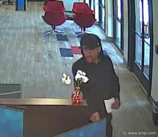 FBI searching for man accused of Albuquerque bank robbery