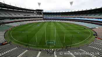 AFL fan reveals her very sneaky hack for getting a huge discount on food and drinks at the footy