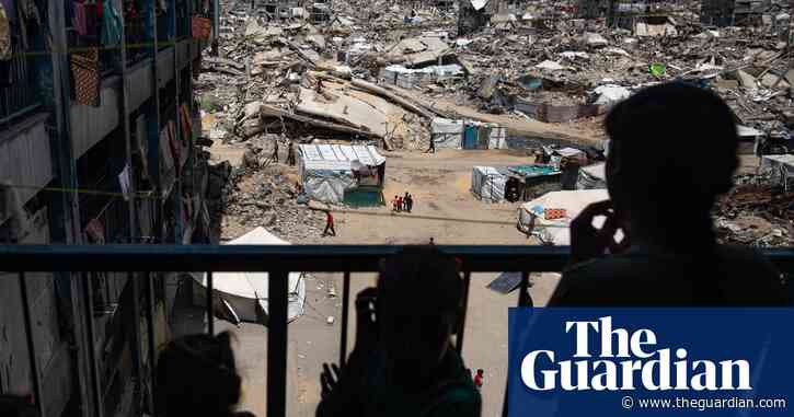 Senior Tory MPs and peers break ranks to call for recognition of Palestine