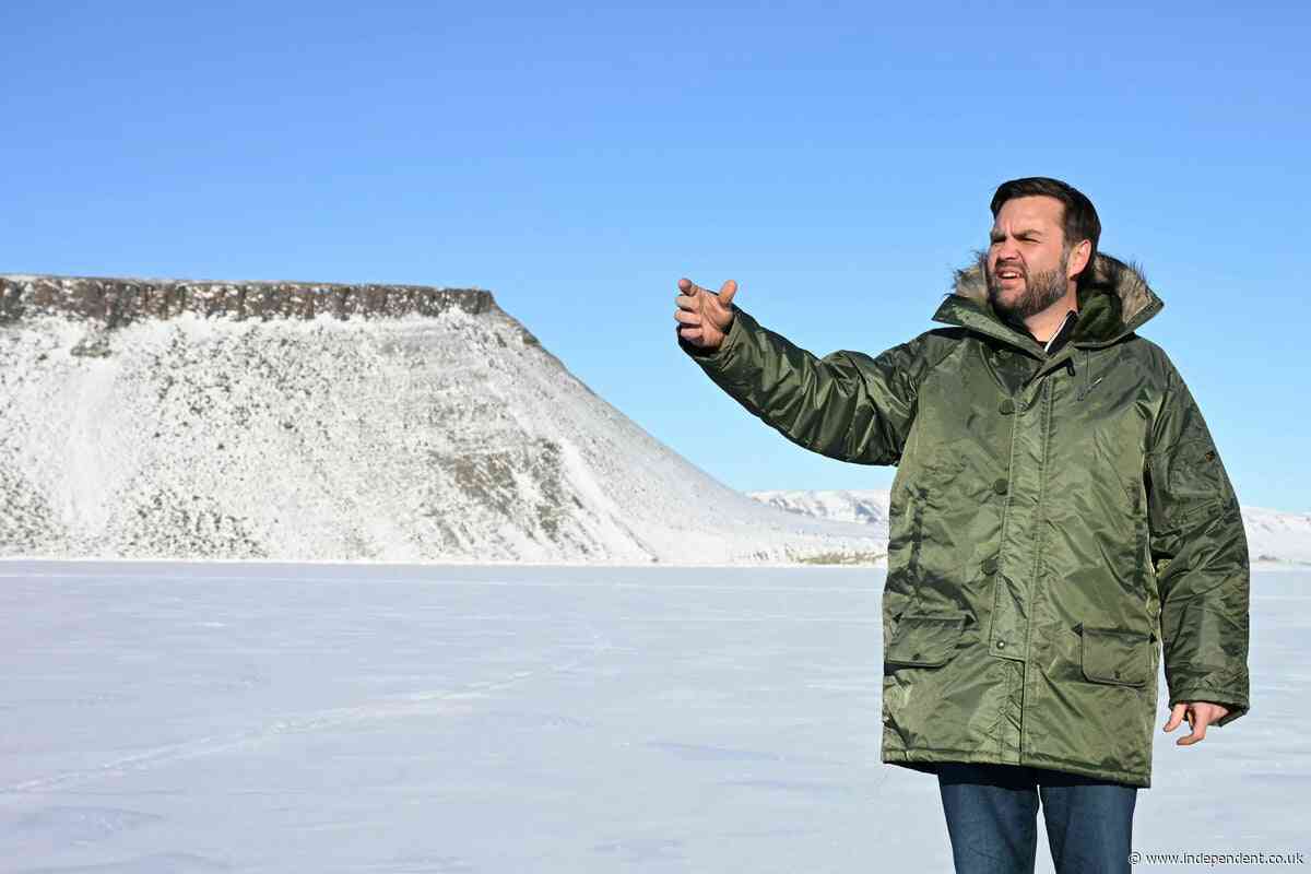 US intelligence agencies told to ramp up spying on Greenland as Trump eyes takeover