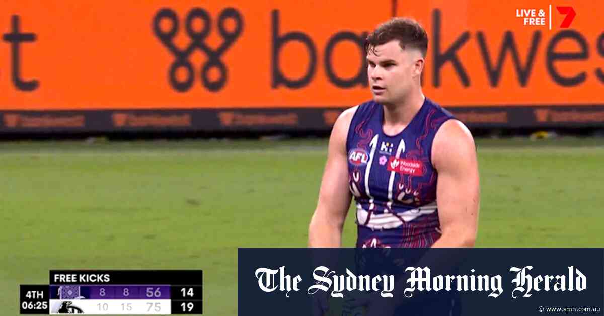 Pies give up free kick