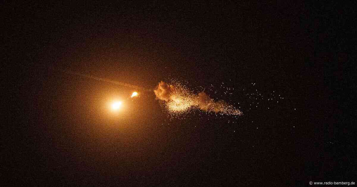 Drohnenattacke auf Kiew – Brand in zehnstöckigem Wohnhaus