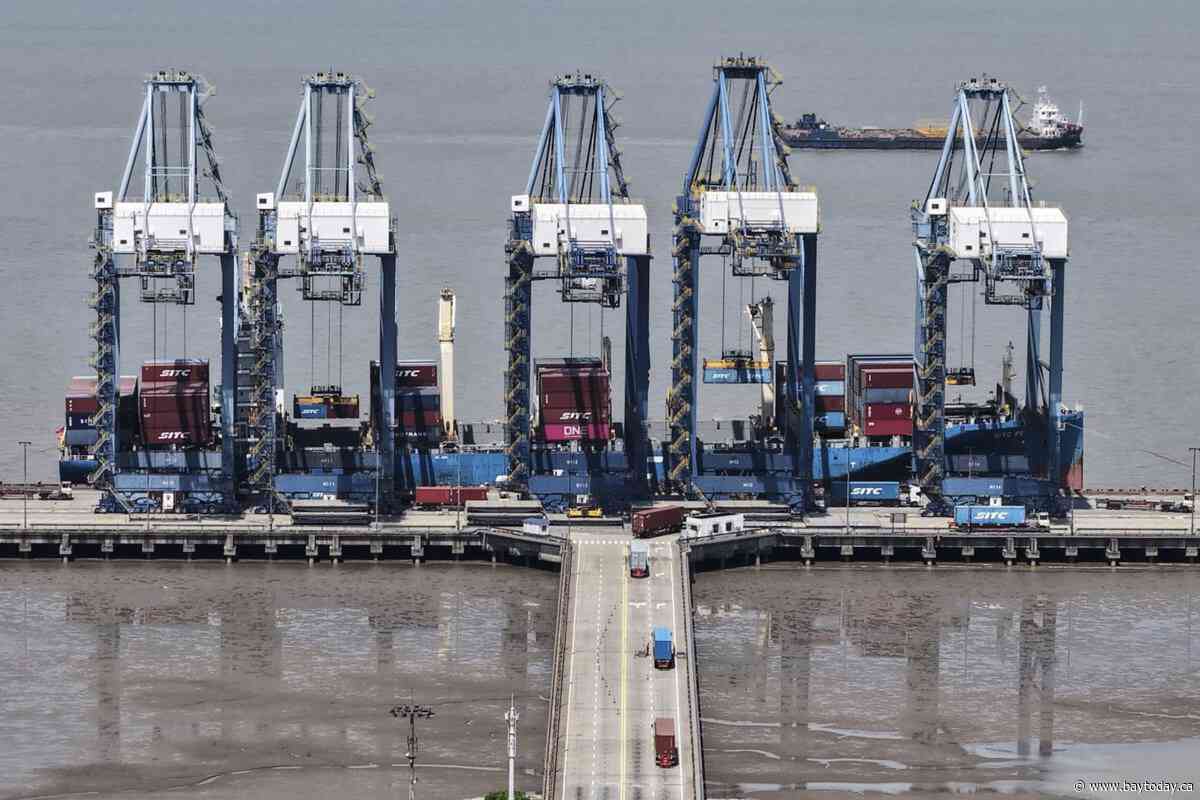 China launches a blitz of policies to help its economy, plans talks with the US on trade