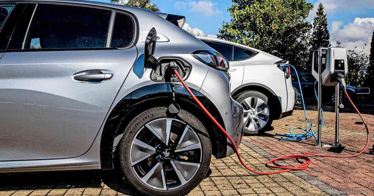 Elektrische auto fors duurder in wegenbelasting: €200 per jaar meer kwijt dan benzinerijder