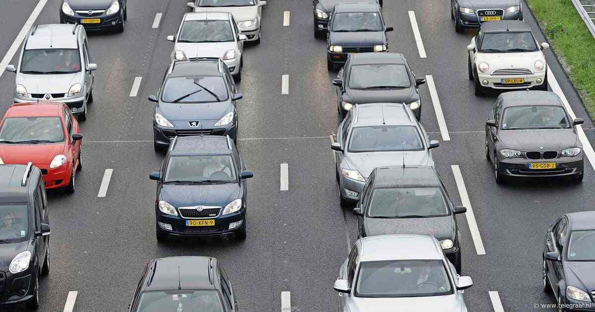 A28 naar Amersfoort dicht bij Hoevelaken na ongeluk