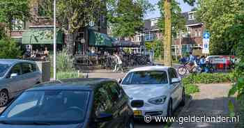 Deze bewoners moeten mogelijk betalen om te parkeren en dat levert gemengde reacties op: ‘Het leven is duur zat’