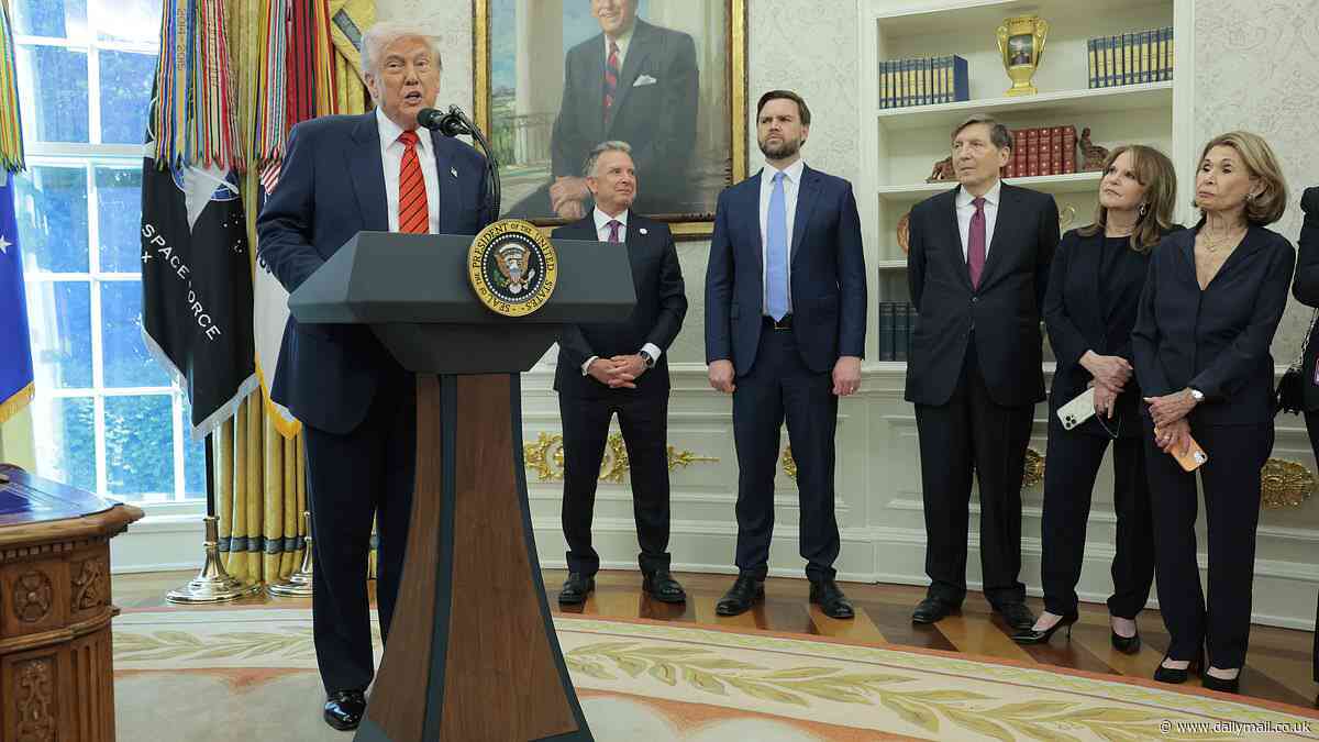 Trump tease of 'earth-shattering' announcement in the coming days sends internet into frenzy