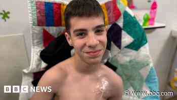 Teen unable to eat due to rare digestive condition