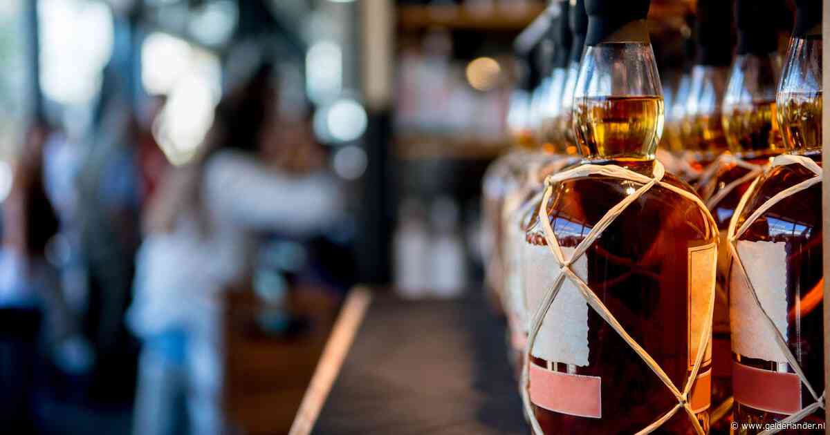 ‘Een fles whisky van 100 euro? Die kan straks 1000 euro waard zijn’, deze alternatieve beleggingen kunnen je geld opleveren