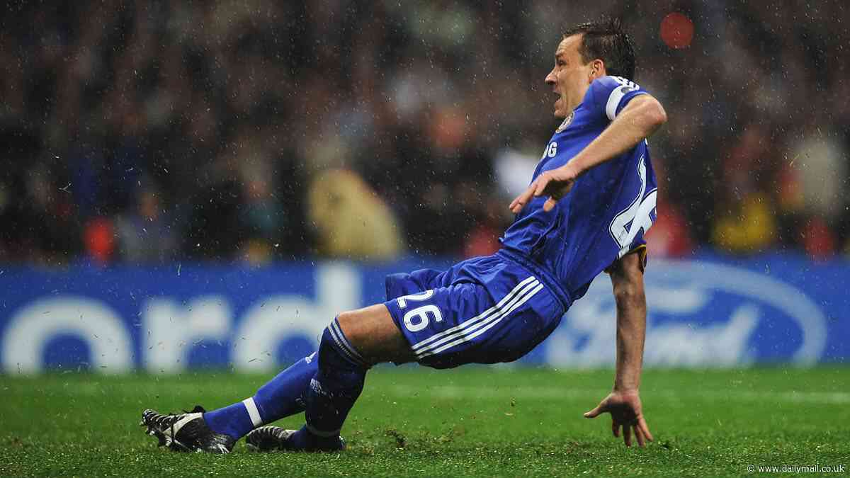 John Terry 'CHANGED penalty order' in Champions League final defeat by Man United, reveals former Chelsea team-mate - before Blues captain infamously missed his own spot-kick