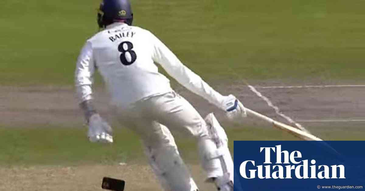 The Spin | Phones, sweets and sandpaper: a pocket history of cricketers’ unusual items