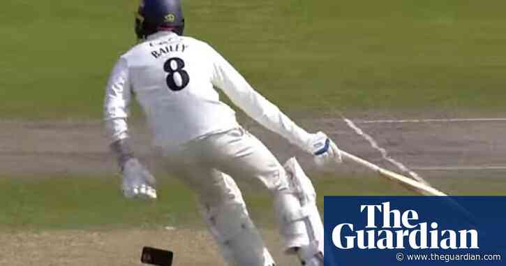 The Spin | Phones, sweets and sandpaper: a pocket history of cricketers’ unusual items