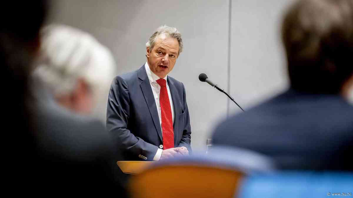 Minister Madlener zet krimpplannen voor Schiphol door ondanks kritiek van RvS