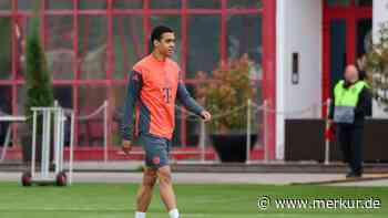 Frohe Musiala-Kunde beim FC Bayern