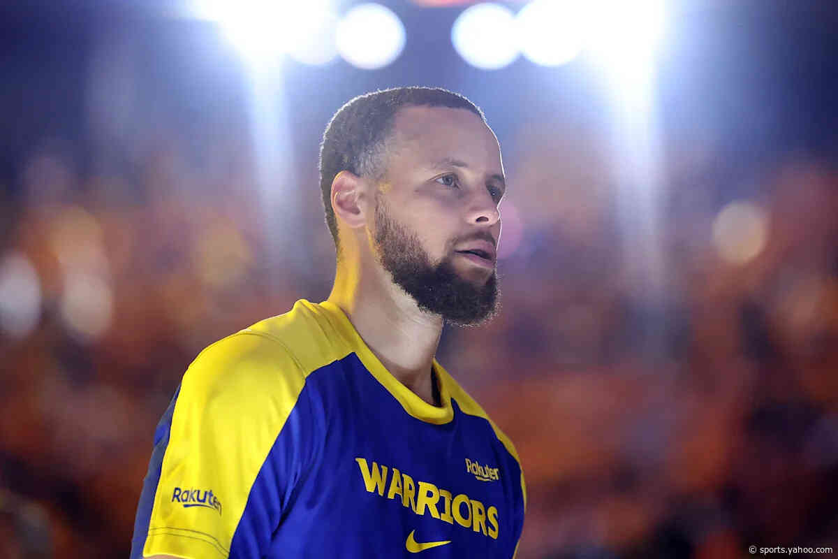 Steve Kerr on Stephen Curry&#39;s hamstring injury: &#39;Hard to imagine that he would play Thursday&#39;