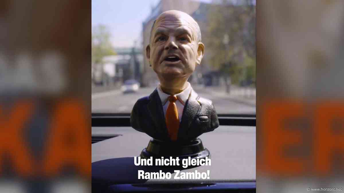 Inspiriert von Audis Wackel-Elvis: Sixt spendiert Friedrich Merz ein Kanzler-Navi - mit Olaf Scholz als Wegweiser