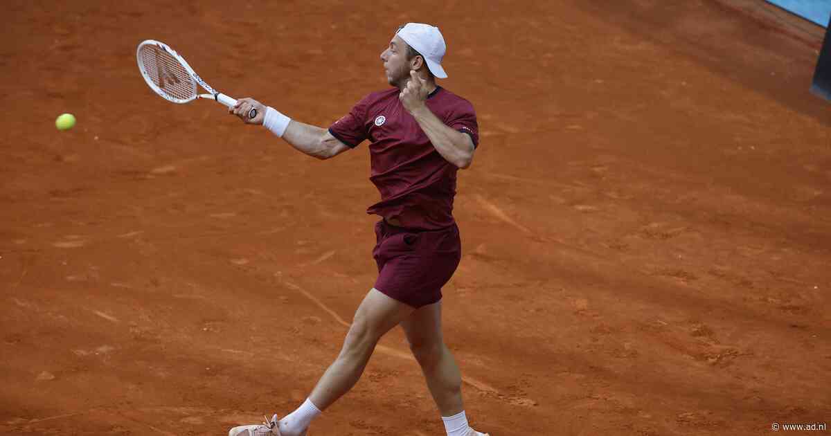Tallon Griekspoor toont klasse in derde set en bereikt tweede ronde van masterstoernooi Rome