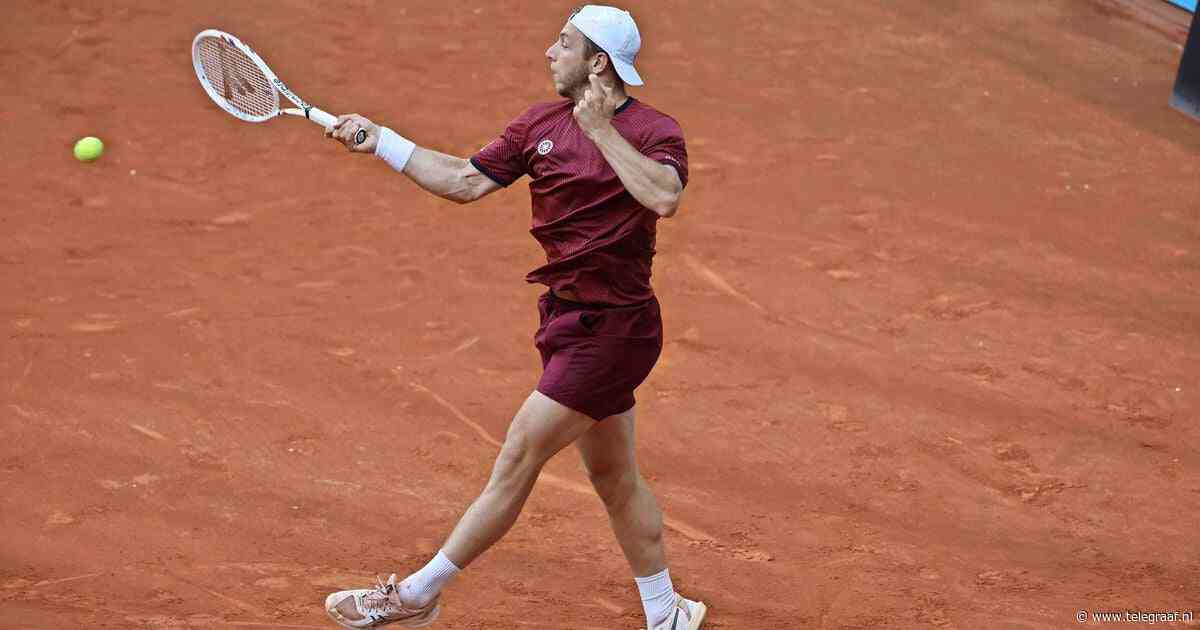 Tallon Griekspoor dankzij ijzersterke derde set naar tweede ronde in Rome