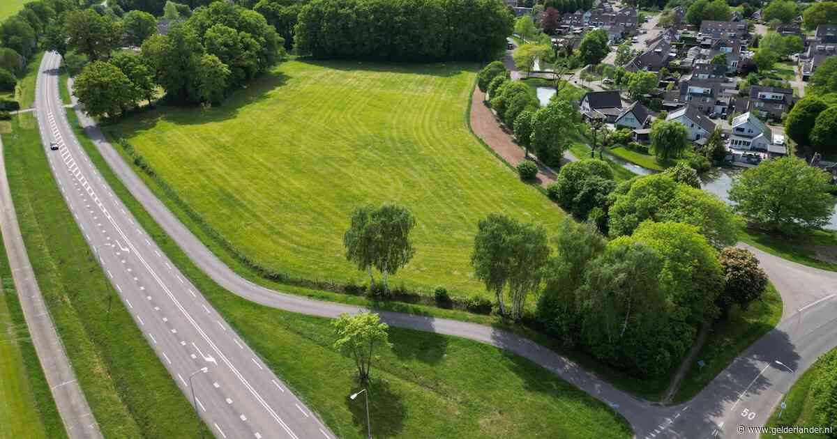 Aalten krijgt tijdelijk azc voor 300 vluchtelingen: flexwoningen maken na tien jaar plaats voor gewone huizen