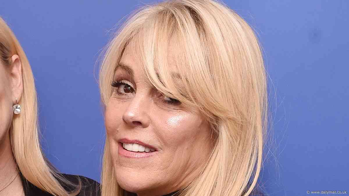 Lindsay Lohan's mom doesn't look like this anymore after major plastic surgery transformation
